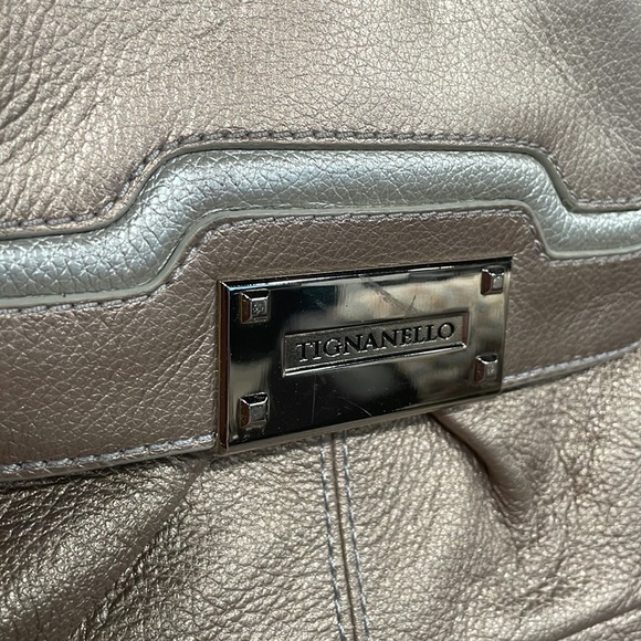 Genuine leather Tignanello purse - Picture 2 of 9